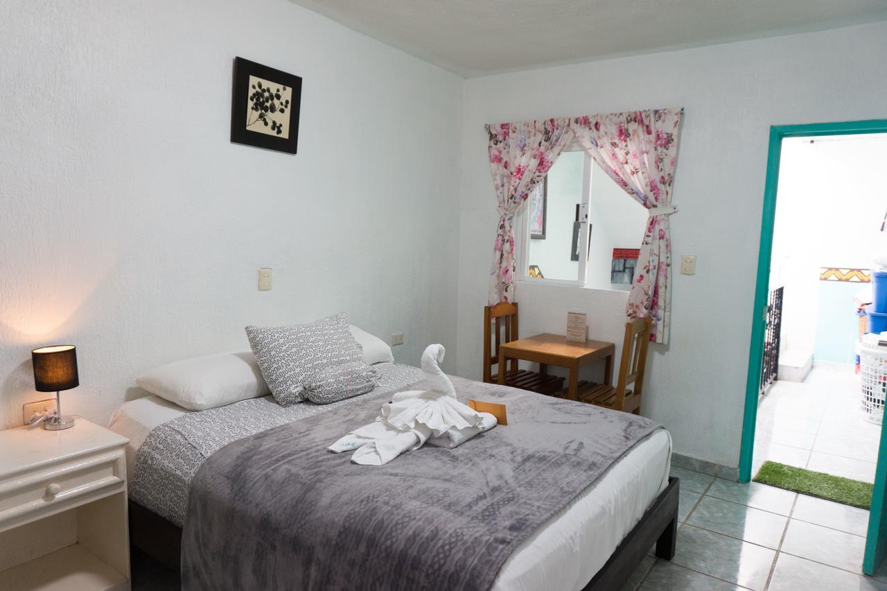 Posada Paso Del Sol Isla Mujeres Kültér fotó