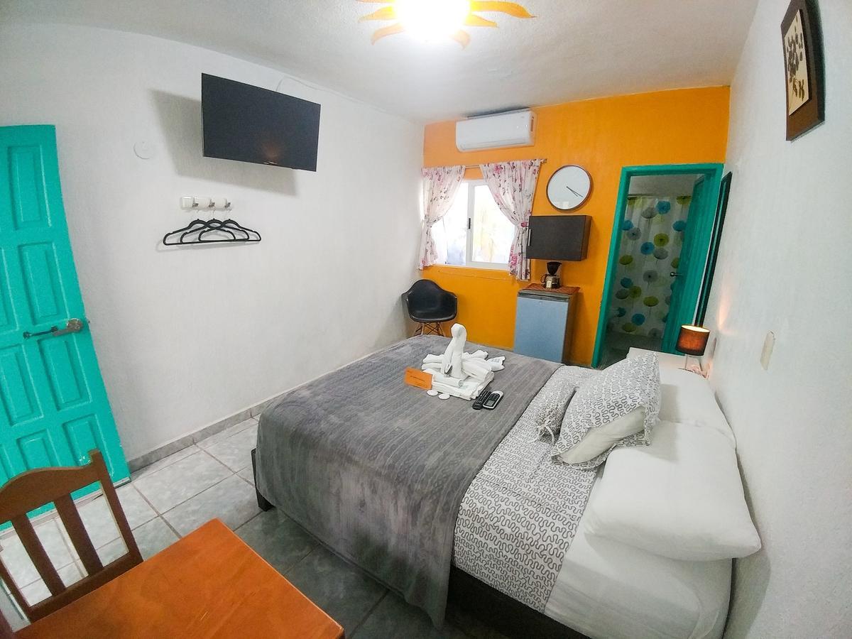 Posada Paso Del Sol Isla Mujeres Kültér fotó