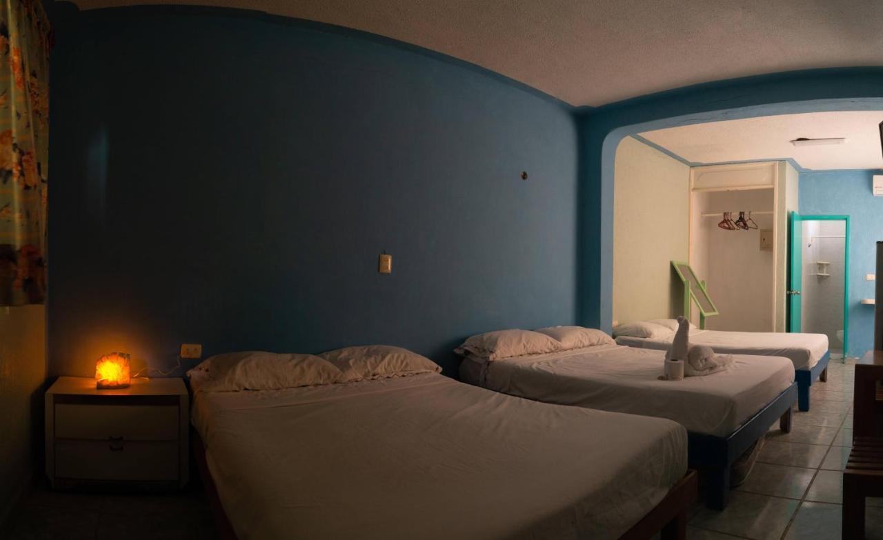 Posada Paso Del Sol Isla Mujeres Kültér fotó